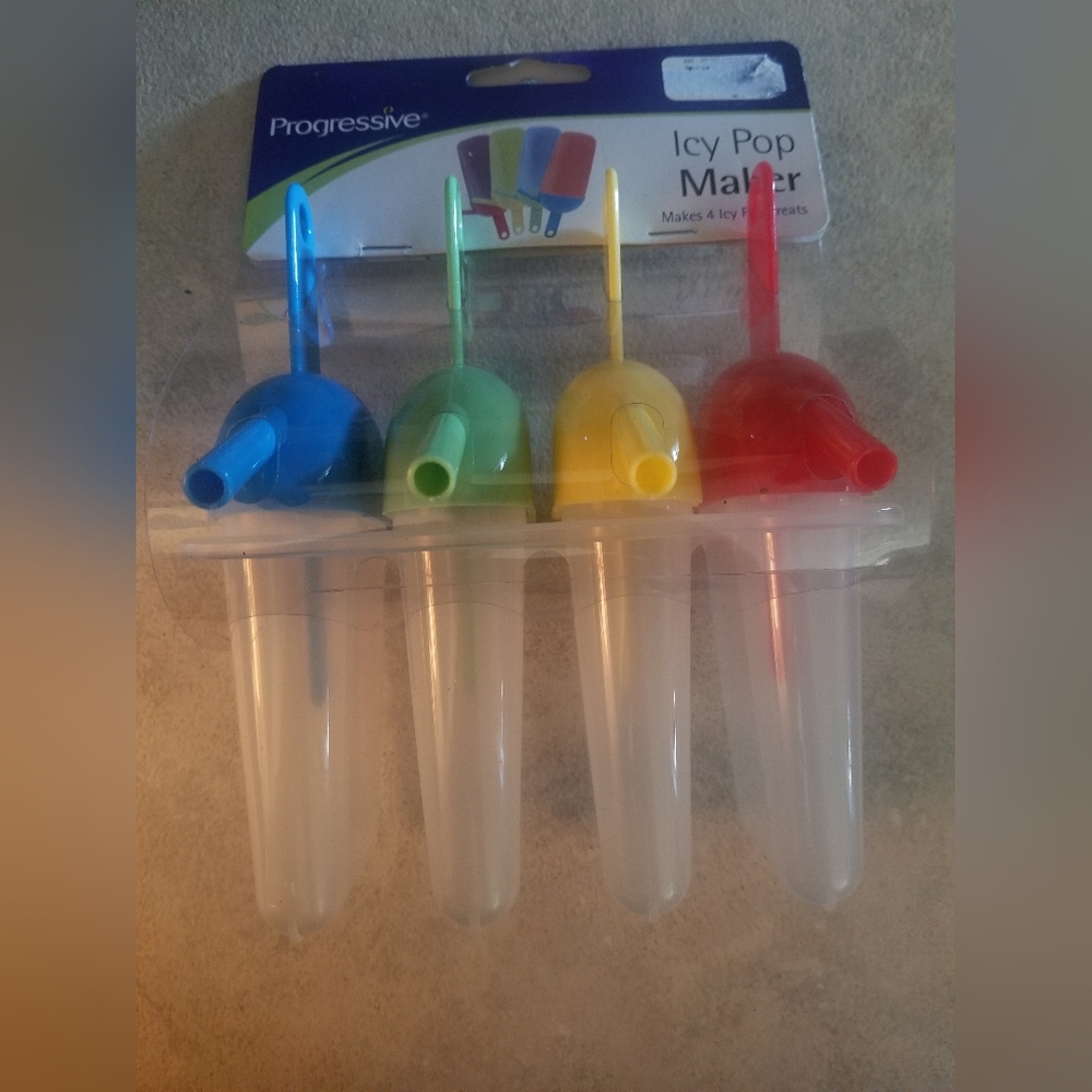 Icy pop maker